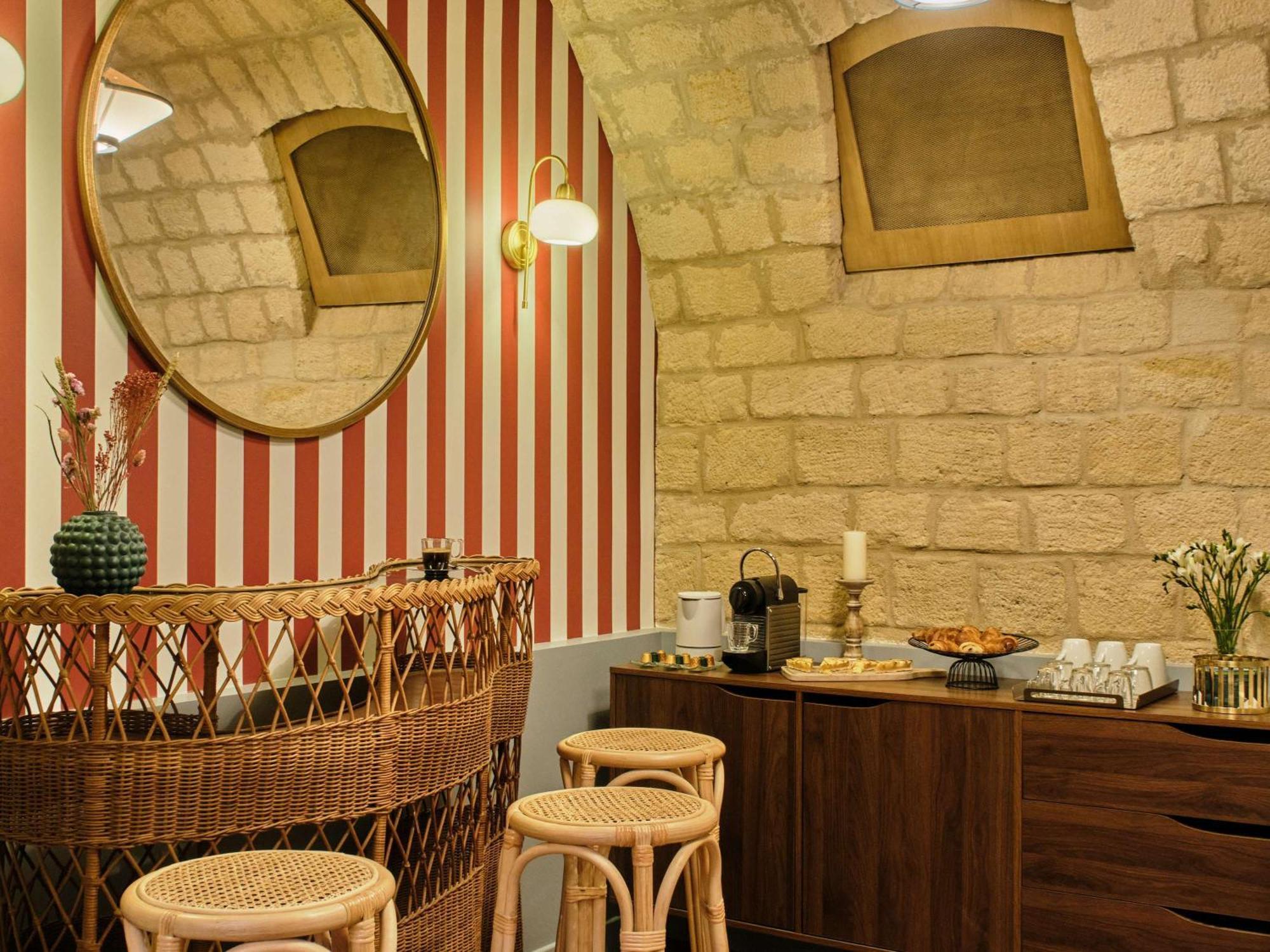 Mercure Paris Notre Dame Saint Germain Des Pres Екстериор снимка